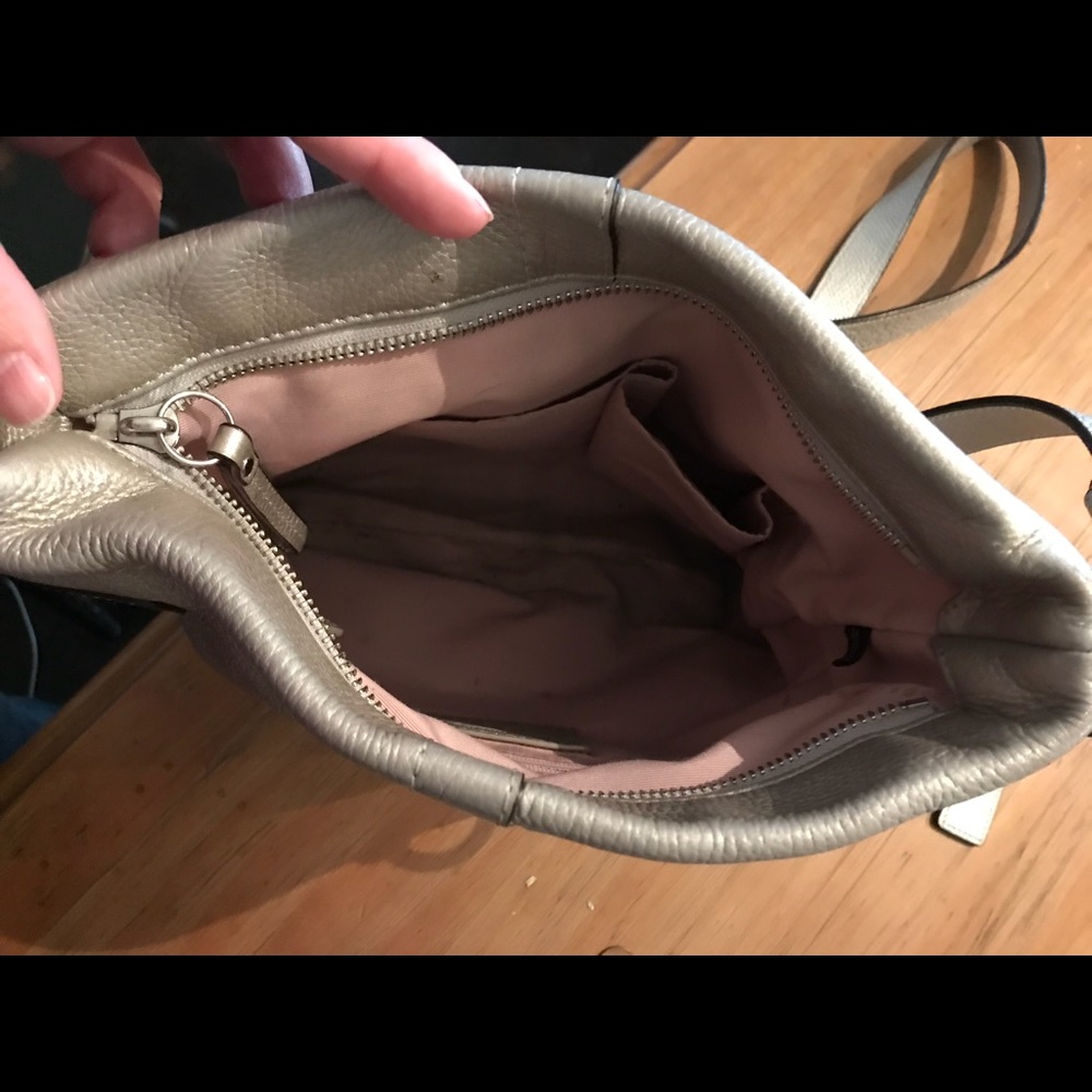 Authentic Coach - image 3